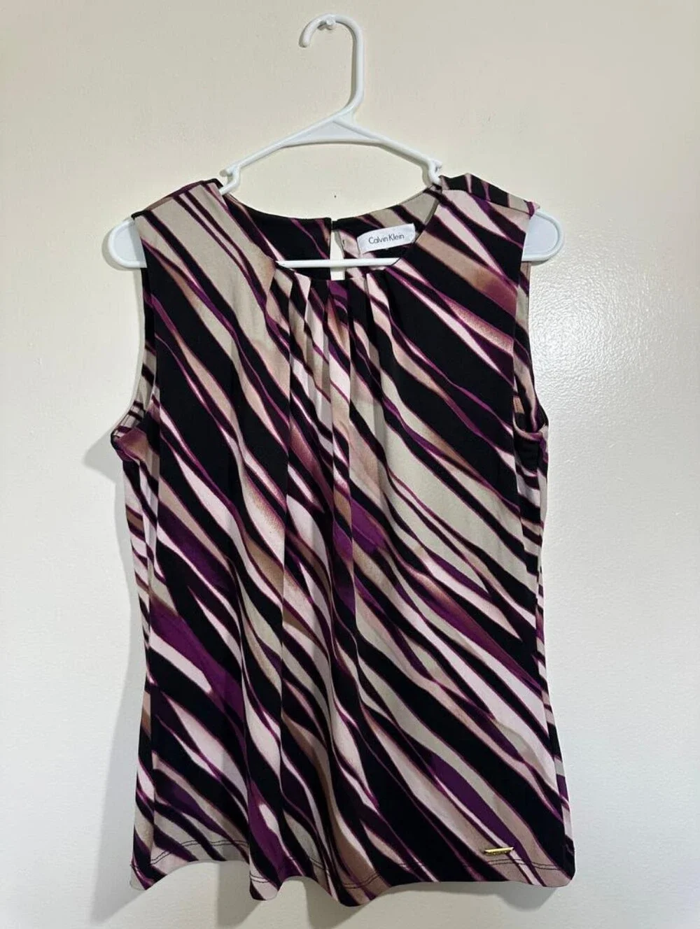 Calvin Klein Sleeveless Abstract Zebra-Pleated Neck Tank Blouse To Size• XS